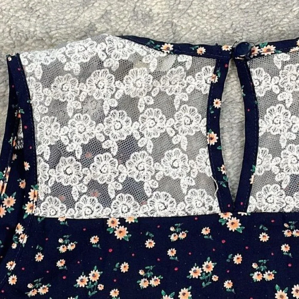 Monteau Floral Lace Sleeveless Top Navy Blue White Girls Sz 14 L